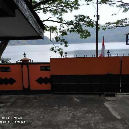 Hotel Wilis Baru Ngebel ภายนอก รูปภาพ